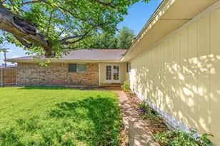 2301 Claridge Cir, Plano, TX 75075 - Photo 30