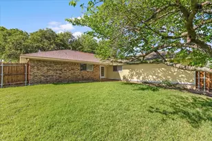 2301 Claridge Cir, Plano, TX 75075 - Photo 28