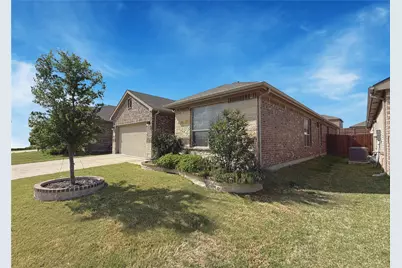 15841 Holland Hill Lane, Fort Worth, TX 76247 - Photo 2