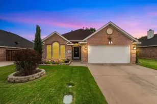8704 Saranac Trail, Fort Worth, TX 76118 - Photo 1