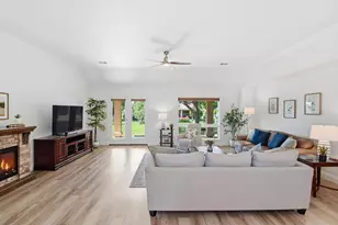 12001 Lockhart Ct, Denton, TX 76207 - Photo 10