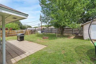 6011 Hott Springs Drive, Arlington, TX 76001 - Photo 16