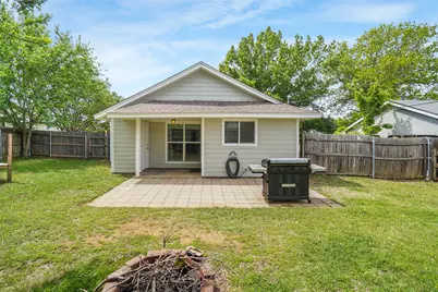 6011 Hott Springs Drive, Arlington, TX 76001 - Photo 14