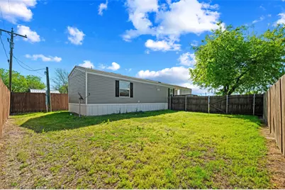 205 E Park Street, Frost, TX 76641 - Photo 20