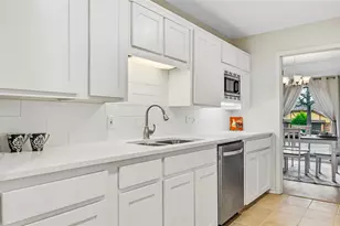 4809 Winesanker Way, Fort Worth, TX 76133 - Photo 6