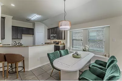 414 Lucky Landing Drive, Wilmer, TX 75172 - Photo 10