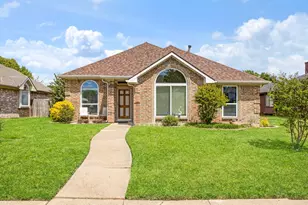 2104 Homestead Dr, Mesquite, TX 75181 - Photo 1