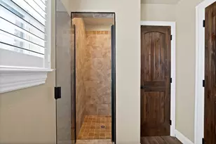 10709 County Rd 507, Venus, TX 76084 - Photo 16