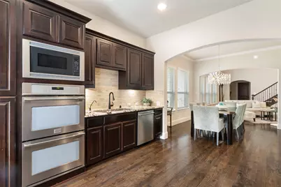 4265 Haskell Drive, Carrollton, TX 75010 - Photo 8