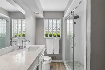 7439 Stonecrest Drive, Dallas, TX 75254 - Photo 20