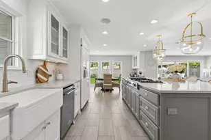 7439 Stonecrest Dr, Dallas, TX 75254 - Photo 12