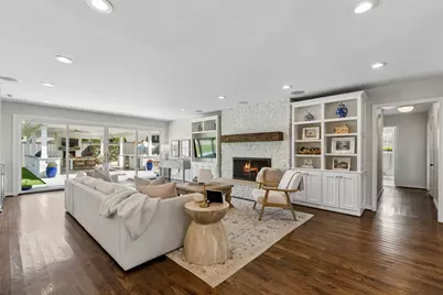 7439 Stonecrest Drive, Dallas, TX 75254 - Photo 10