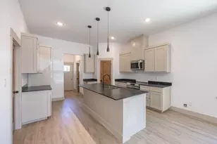 805 Glen Garden, Fort Worth, TX 76104 - Photo 10