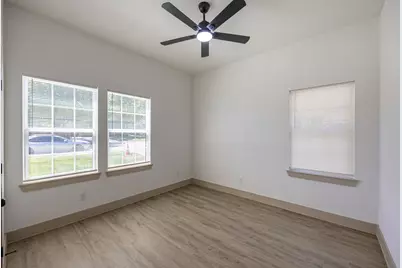 805 Glen Garden, Fort Worth, TX 76104 - Photo 12