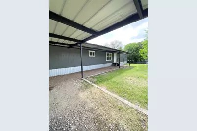 433 Capricorn Drive, Granbury, TX 76049 - Photo 6