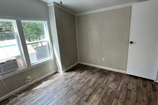 433 Capricorn Dr, Granbury, TX 76049 - Photo 24