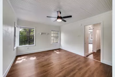 544 NW King Street, Burleson, TX 76028 - Photo 18