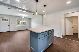 544 NW King St, Burleson, TX 76028 - Photo 14