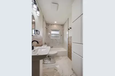 544 NW King Street, Burleson, TX 76028 - Photo 22