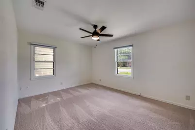 544 NW King Street, Burleson, TX 76028 - Photo 24