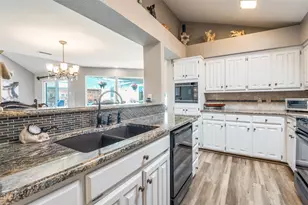 2707 Belmeade Dr, Carrollton, TX 75006 - Photo 12