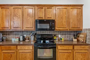 201 Rawhide St, Waxahachie, TX 75165 - Photo 16