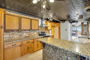 26 Oakbrook Dr, Lewisville, TX 75057 - Photo 10