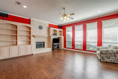 312 Oak Ridge Drive, Burleson, TX 76028 - Photo 18
