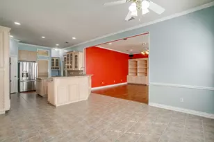 312 Oak Ridge Dr, Burleson, TX 76028 - Photo 16