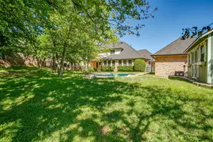 312 Oak Ridge Dr, Burleson, TX 76028 - Photo 38