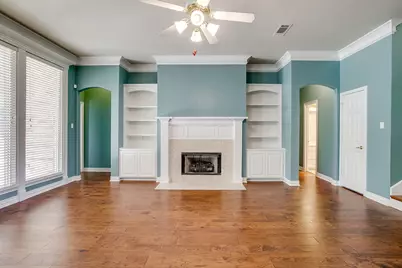 312 Oak Ridge Drive, Burleson, TX 76028 - Photo 8