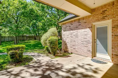 312 Oak Ridge Drive, Burleson, TX 76028 - Photo 30
