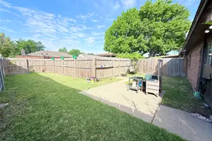 312 Cole St, Garland, TX 75040 - Photo 10