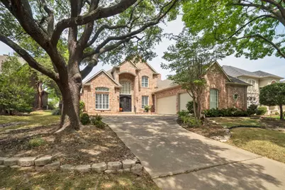 2608 Cedarwood Court, McKinney, TX 75072 - Photo 2