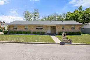 110 Omaha, Stephenville, TX 76401 - Photo 1