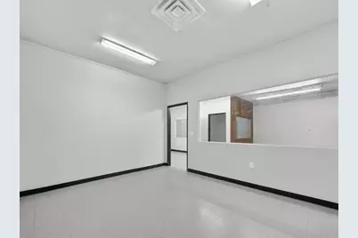 3413 Herring Avenue, Irving, TX 75061 - Photo 20