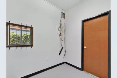 3413 Herring Avenue, Irving, TX 75061 - Photo 30