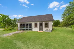 1145 Veal Station Rd, Weatherford, TX 76085 - Photo 26