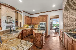 1145 Veal Station Rd, Weatherford, TX 76085 - Photo 16