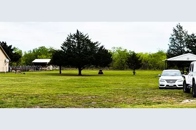 11124 Boren Road, Wortham, TX 76693 - Photo 10