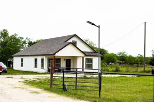 11124 Boren Rd, Wortham, TX 76693 - Photo 4