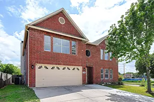 3188 Spyglass Dr, Grand Prairie, TX 75052 - Photo 2