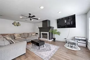 3188 Spyglass Dr, Grand Prairie, TX 75052 - Photo 14