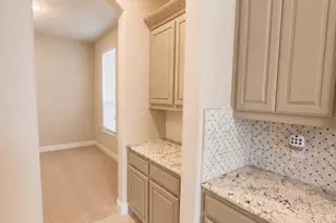 2818 Twin Ridge Dr, Arlington, TX 76001 - Photo 8