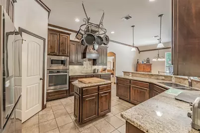 5001 Oak Mill Drive, Fort Worth, TX 76135 - Photo 12
