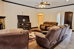 5001 Oak Mill Dr, Fort Worth, TX 76135 - Photo 12