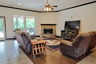 5001 Oak Mill Dr, Fort Worth, TX 76135 - Photo 4