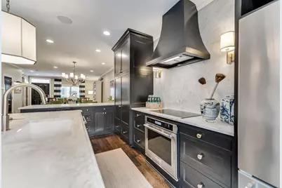 7510 W Northwest Highway #6, Dallas, TX 75225 - Photo 4