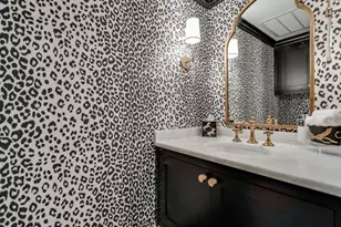 7510 W Northwest Hwy, Dallas, TX 75225 - Photo 8