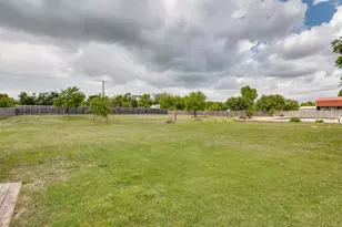 12332 Wagon Bow Dr, Burleson, TX 76028 - Photo 24